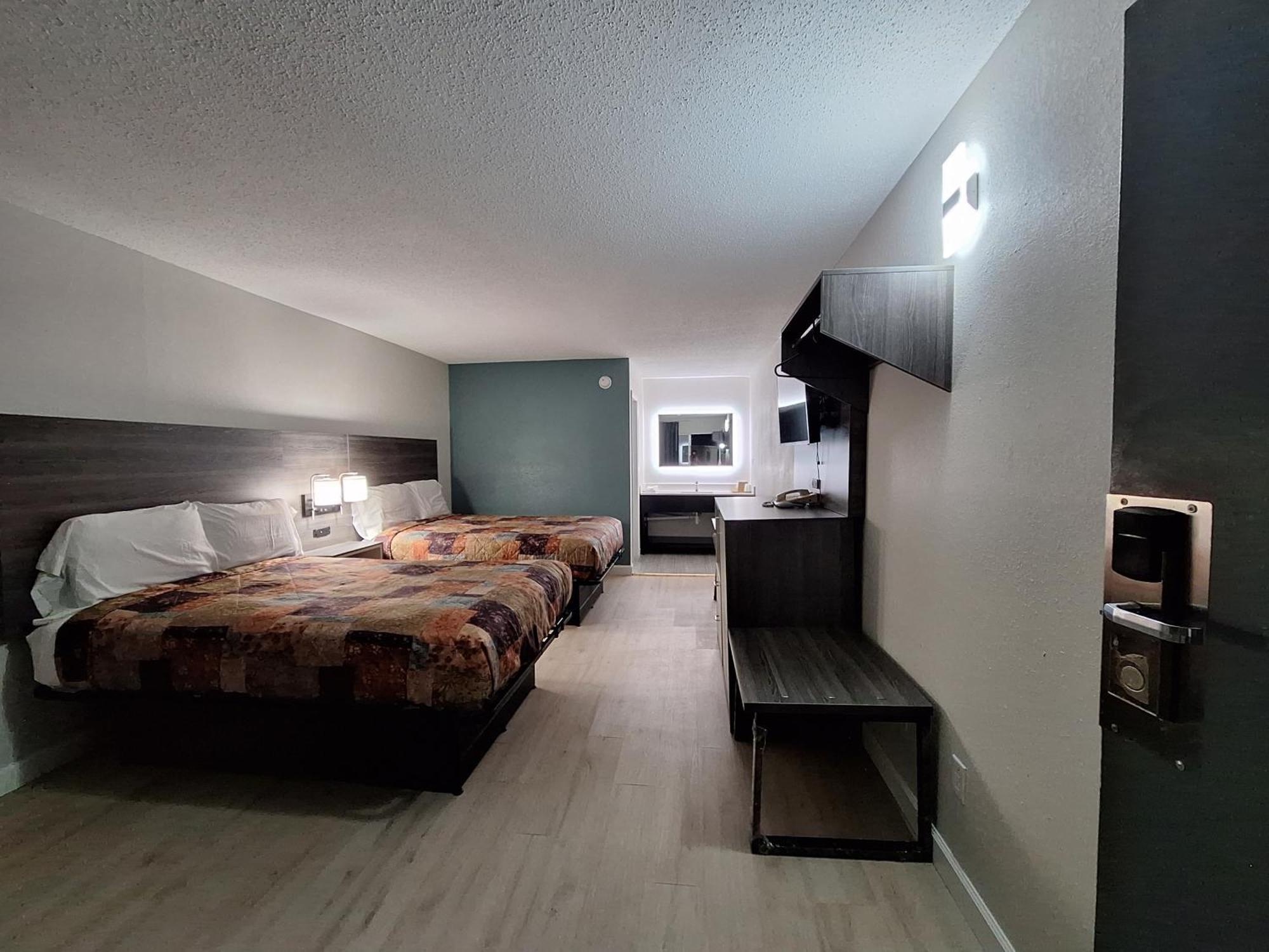 Budget Inn - Roxboro Екстериор снимка